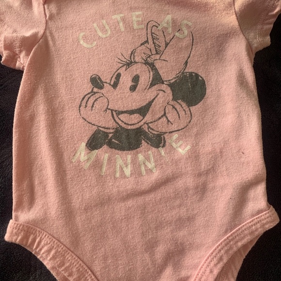 Disney- (3)Minnie mouse, onesie + mine mouse plush set - Picture 6 of 15